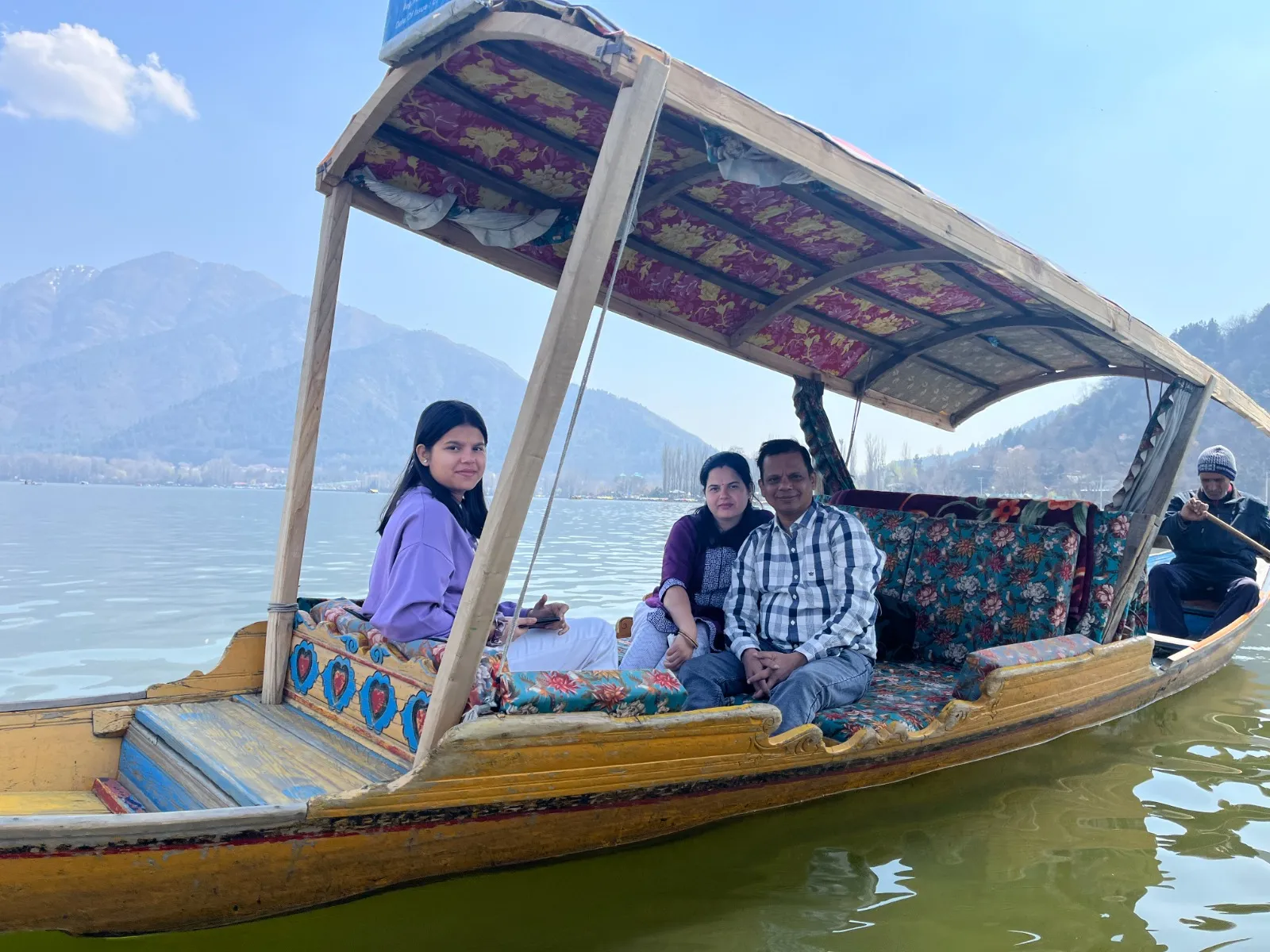 Adventure Holiday group during the Kashmir tour