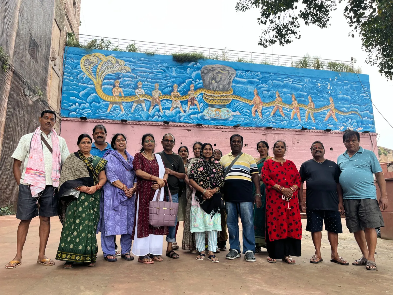 Adventure Holiday group during the Ayodhya tour