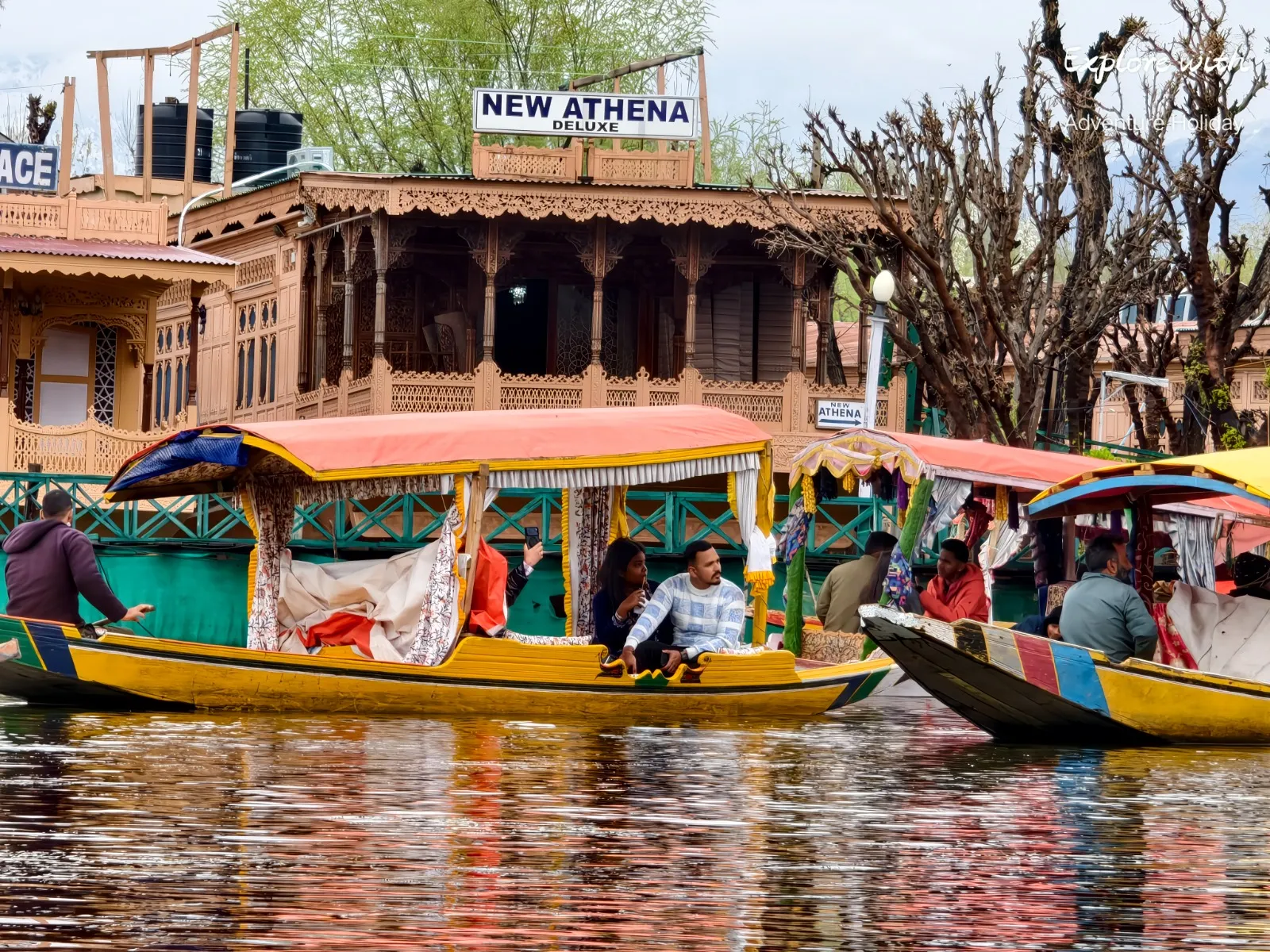 Adventure Holiday group during the Kashmir tour
